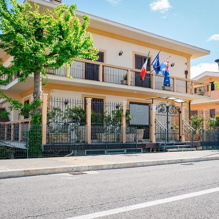Villa Grace Tombolato Montesilvano Marina Dış mekan fotoğraf